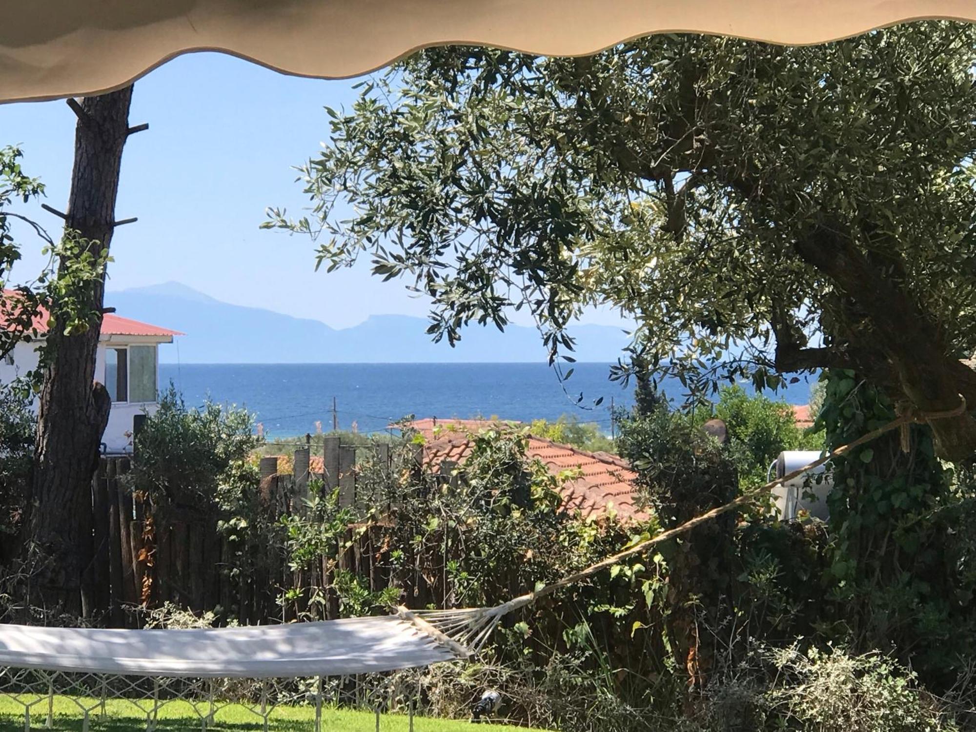Sea View Villa In Olive Garden Nea Kallikrateia Екстериор снимка